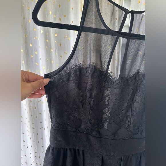 BCBGeneration Sheer Lace Bodice Little Black Pleated Mini Dress Sexy Pockets 2 - Picture 3 of 9